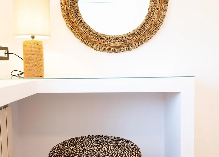 Di Venia * Αγία Άννα